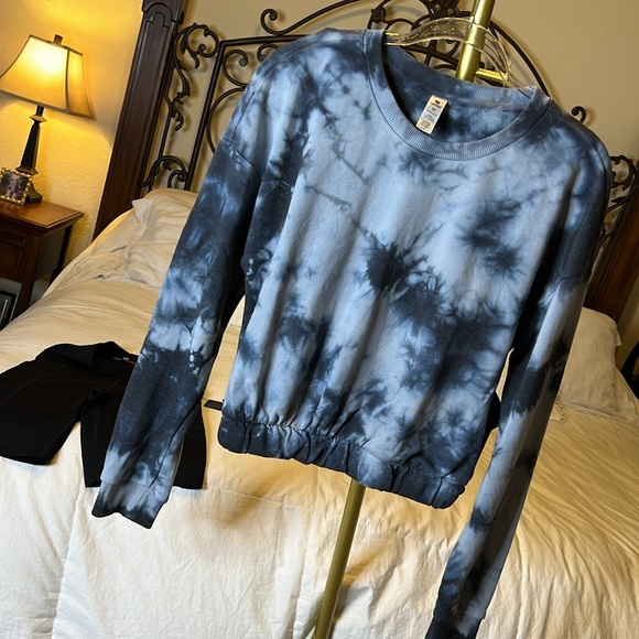 90 Degree by Reflex 2 PC Activewear Loungewear Set - Picture 11 of 11